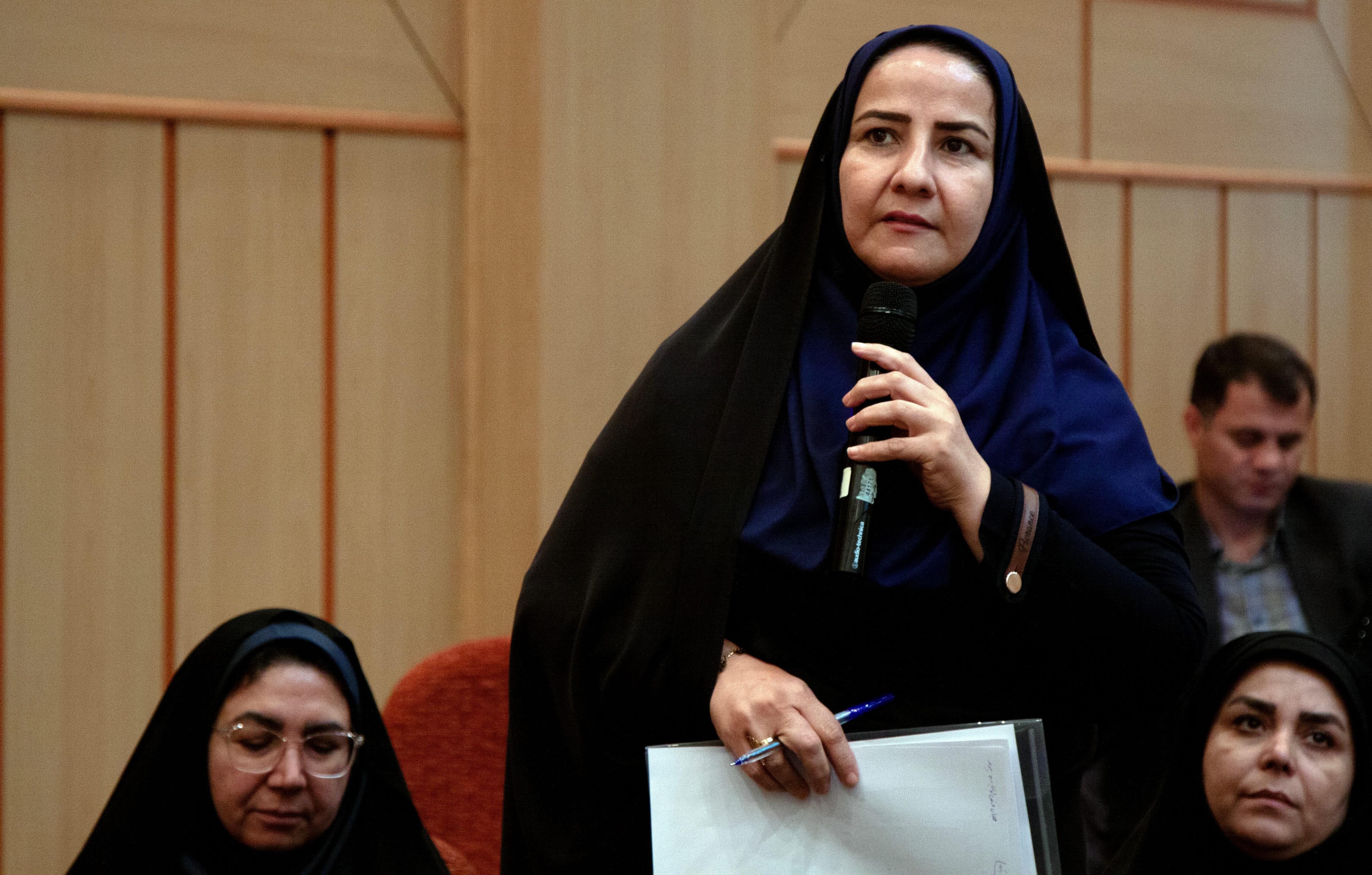 بیست‌وسومین نشست معاونان آموزش ابتدایی و نمایندگان مجلات رشد شهرستان‌های استان تهران در شرکت افست؛ ۱ شهریور ۱۴۰۵